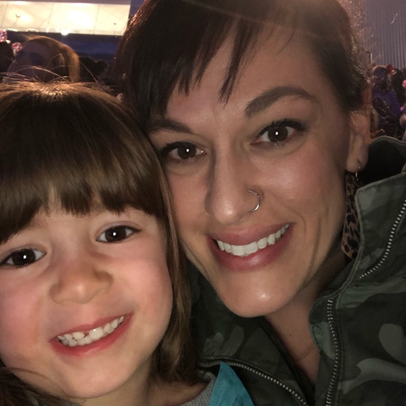 Meet your Posher, Susan - Picture 1 of 1